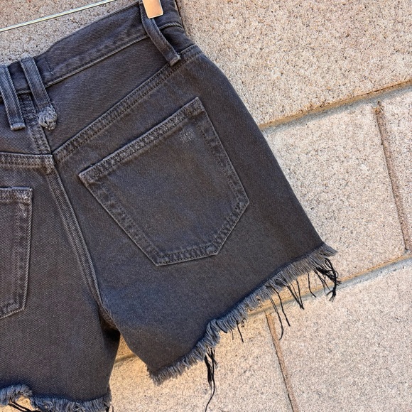 NWT Free People Makai Cutoff Distressed Shorts - Picture 10 of 10
